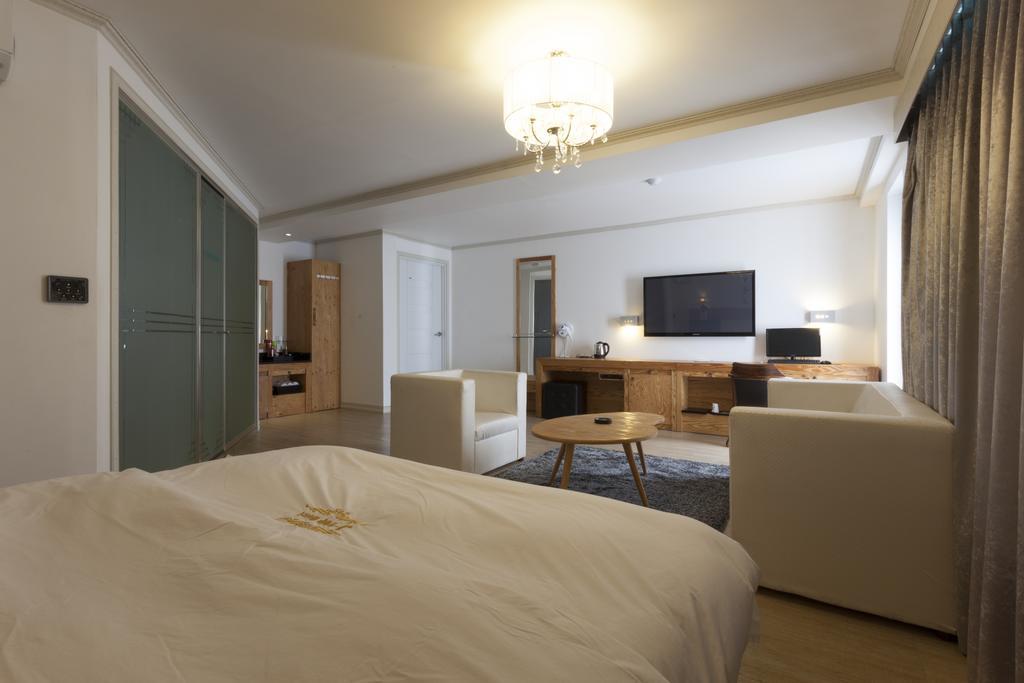 J-Top Hotel Siheung Oda fotoğraf
